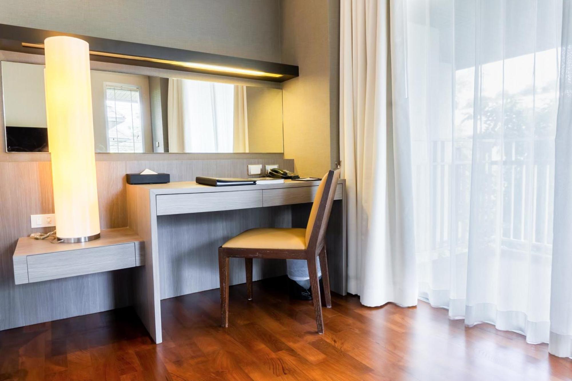 The Park Nine Hotel Srinakarin Bangkok Rum bild