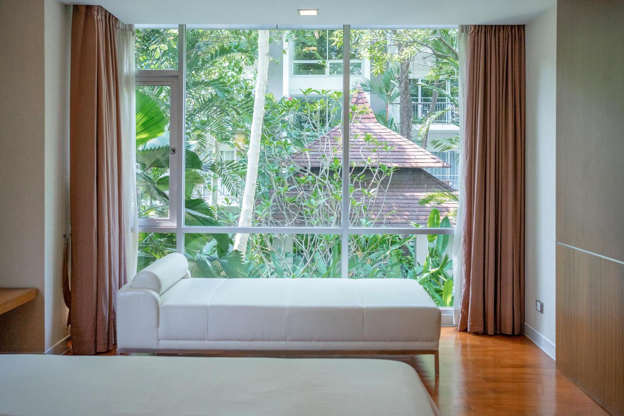 The Park Nine Hotel Srinakarin Bangkok Rum bild